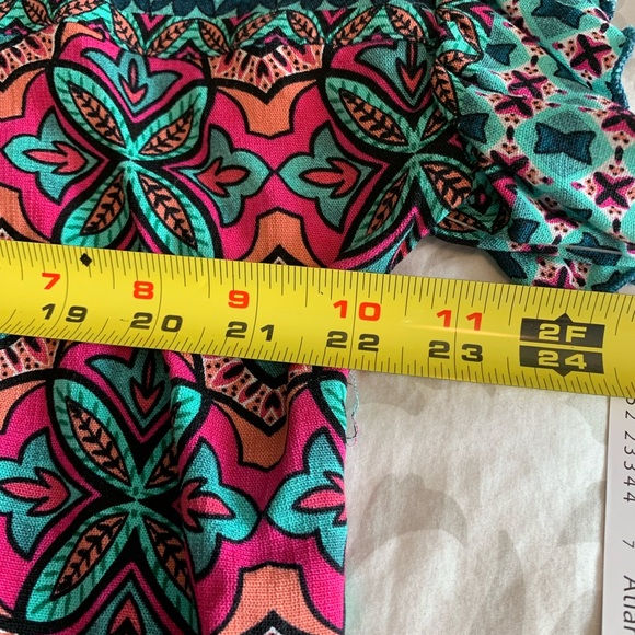 Tribal Size L top NEW WITH TAGS - Picture 14 of 16